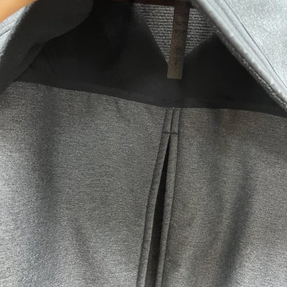 Lululemon softshell fleece peacoat jacket (M/10) - Picture 8 of 9